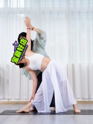 -亚太瑜伽普拉提学院