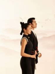 点击看大图 -至臻微拉婚纱摄影