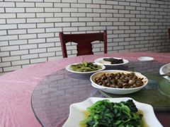 丫丫蟹庄农家乐-丫丫蟹庄·苏式园林农家乐·阳澄湖大闸蟹(阳澄湖莲花岛店)