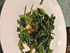-凤凰园烤鸭店·唐山菜·传承花椒肉(老唐丰路店)