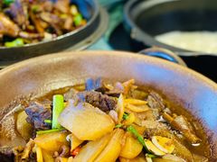 萝卜牛腩煲-齐海鱼圣深海石斑鱼火锅店(极地海洋世界店)