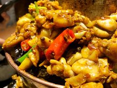 铜锅牛蛙-巴四老城区炭火蛙锅(张江店)