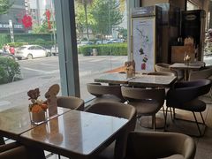 靠窗位-哈根达斯(西安高新店)