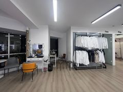 -bobo高端证件照工作室(三元桥店)