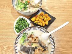 -鲜越鲜鱼粉(财富购物中心店)