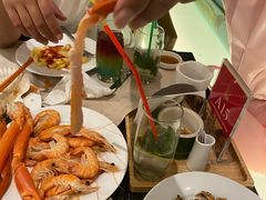 -东方红海鲜百汇(国际大厦店)