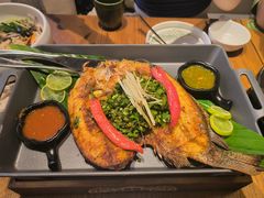 -云海肴·汽锅鸡·云南菜(天山百盛优客店)