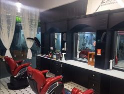 -老男孩男士理容馆·理发·烫染·修面