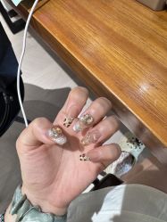 -尤米一站式美甲美睫