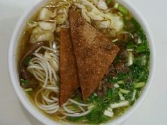 -花溪王记牛肉粉(四季花溪商场店)