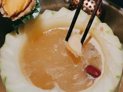 -得意咚瓜·顺德鱼生·冬瓜火锅(深圳首店)