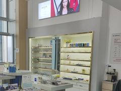 -视野联行眼镜·蔡司·控优点授权(长白万象汇店)