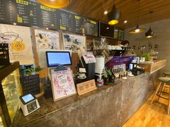 -ZING COFFEE 镜咖啡