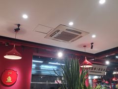 大堂-蜀滋香鲜鱼美蛙火锅(339店)