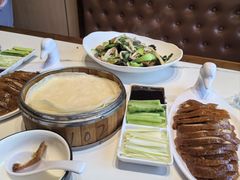 -梅利汴京烤鸭•开封豫菜地标店(东司门店)