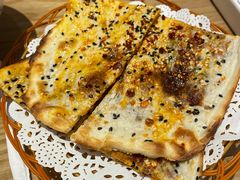 劲爆牛肉锅盔-文叔·湖北名小吃·小龙虾(华强北店)