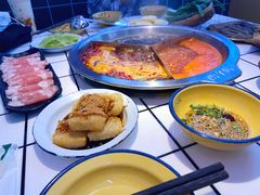 -两个庆火锅公司(昌平府学路店)