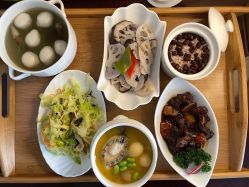 -大美母婴月子中心