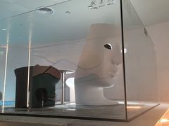 -涨巢·潮玩水疗局