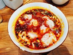 -麻婆婆白家肥肠粉(海岸城店)