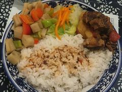 -蜗牛小馆醉乡民谣云南菜(惠新西里店)