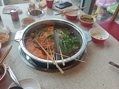 -袁记串串香(梁家巷店)