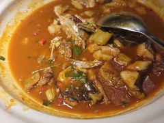 -魏铭鱼头捞饭(晋阳路店)