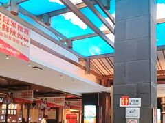 -阿瓦山寨·湘菜现炒·剁椒鱼头王(咸阳总店)