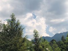 -安吉龙王山峡谷漂流