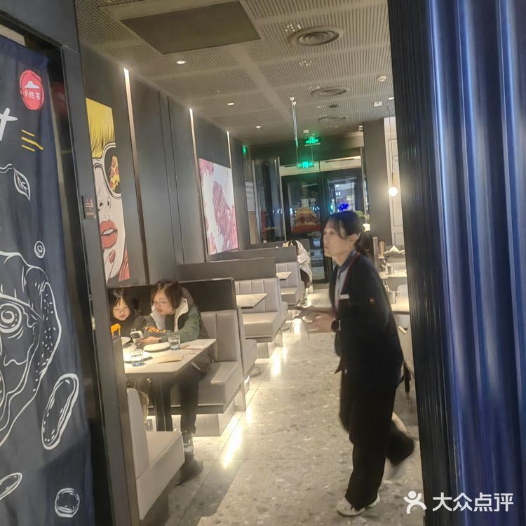 忙里偷闲的快餐时光