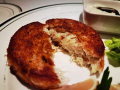 招牌蟹肉饼-Wolfgang’s Steakhouse 沃夫冈牛排馆(上海白玉兰广场店)