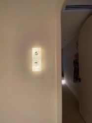 -洛伊科技抗衰护肤中心