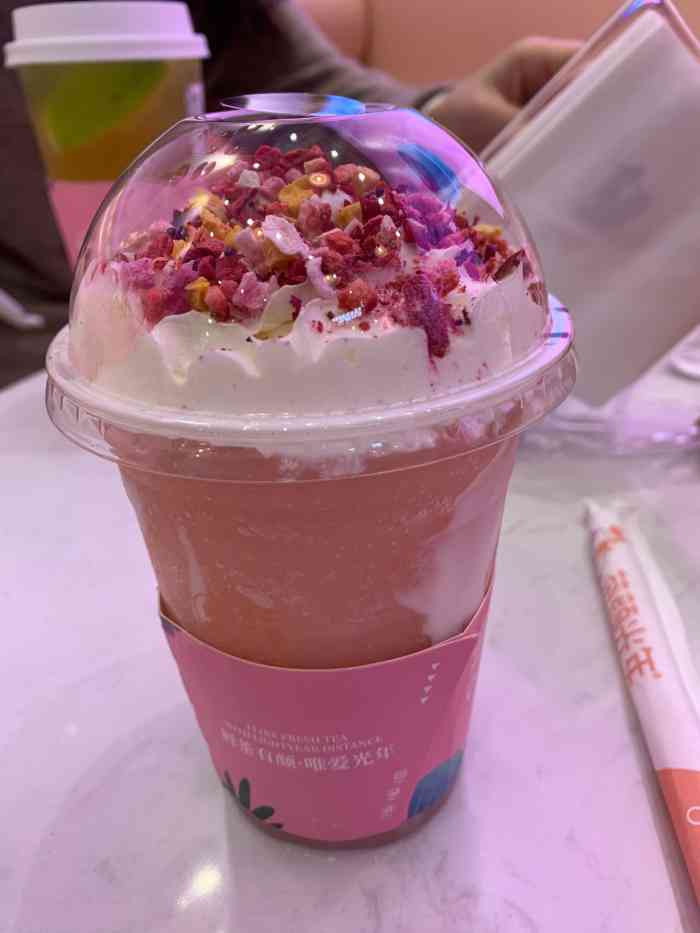 茶颜光年(马桥万达店)-"马桥万达开张还没来好好吃个饭呢,先来杯饮.