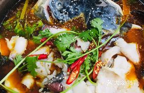 Stone Pot Whole Fish