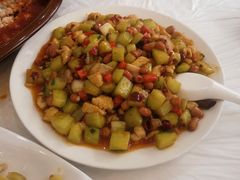 -乡土特色.冷锅鱼.牦牛肉汤锅