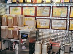 自助取餐区-香港鸳鸯王(西湖路店)