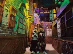 -荒岛实景沉浸密室(江汉路1店)