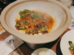 -黄泥岗·地道湖北菜(奥特莱斯店)