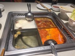四宫格锅底-海底捞火锅(亲子主题北金鹰店)