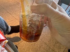-麦当劳(展览路店)