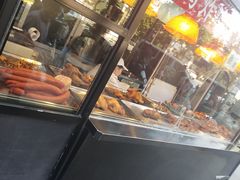 -阿洪锅贴王(小吃城店)