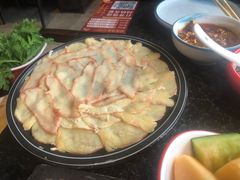 -醉董牛川派鲜肉自选火锅(烟台店)