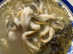 招牌黄鱼面-明呈黄鱼面馆(斜土路店)
