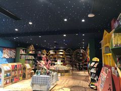 -钟书阁(珍园店)