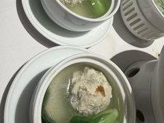 扬州蟹粉狮子头-翡翠江南(国贸商城店)