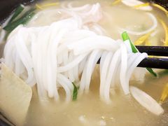 -桥香园过桥米线(国贸店)