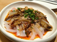 -渝信川菜 · 川味家常菜(财富购物中心店)