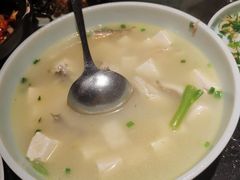 豆腐鱼汤-小城故事·地道宁波味(月湖盛园店)