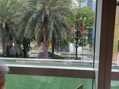 -大中华希尔顿酒店-念自助餐·嗨啤·小龙虾
