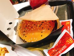 -麦当劳(哈西万达店)